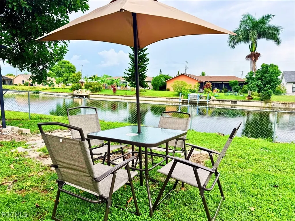 1813 Hancock Bridge Parkway Cape Coral FL 33990