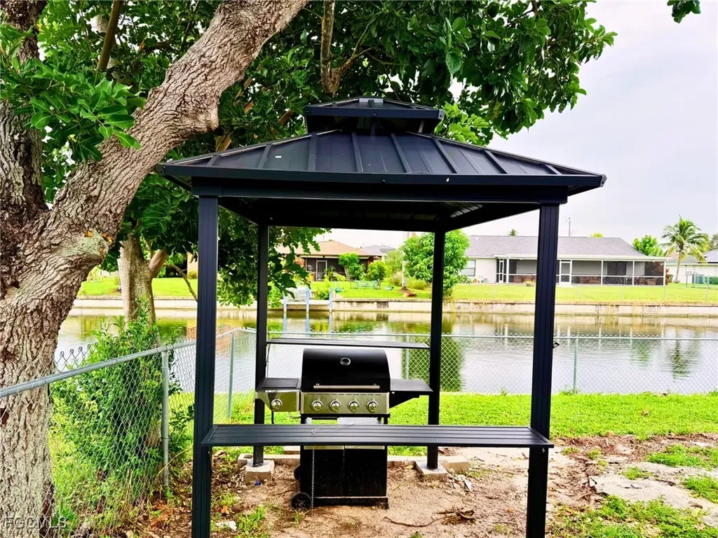 1813 Hancock Bridge Parkway Cape Coral FL 33990