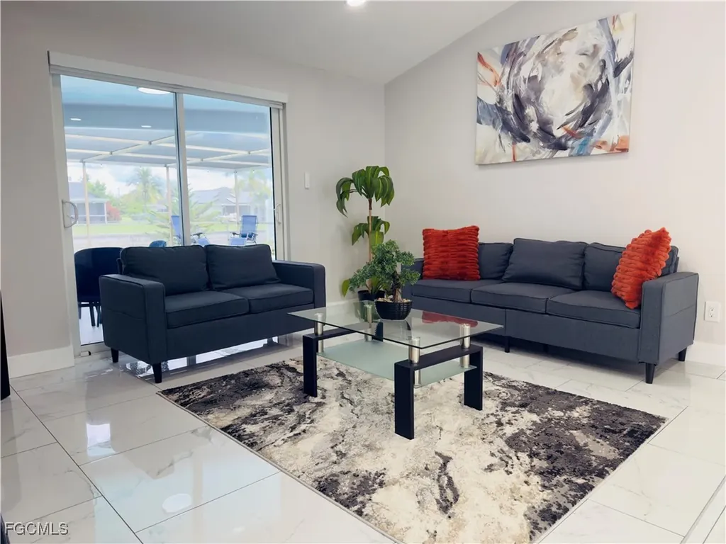 1813 Hancock Bridge Parkway Cape Coral FL 33990