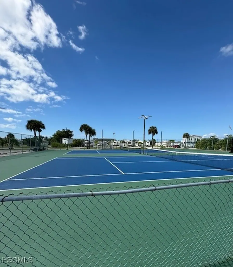 19681 Summerlin E-69 Road Fort Myers FL 33908