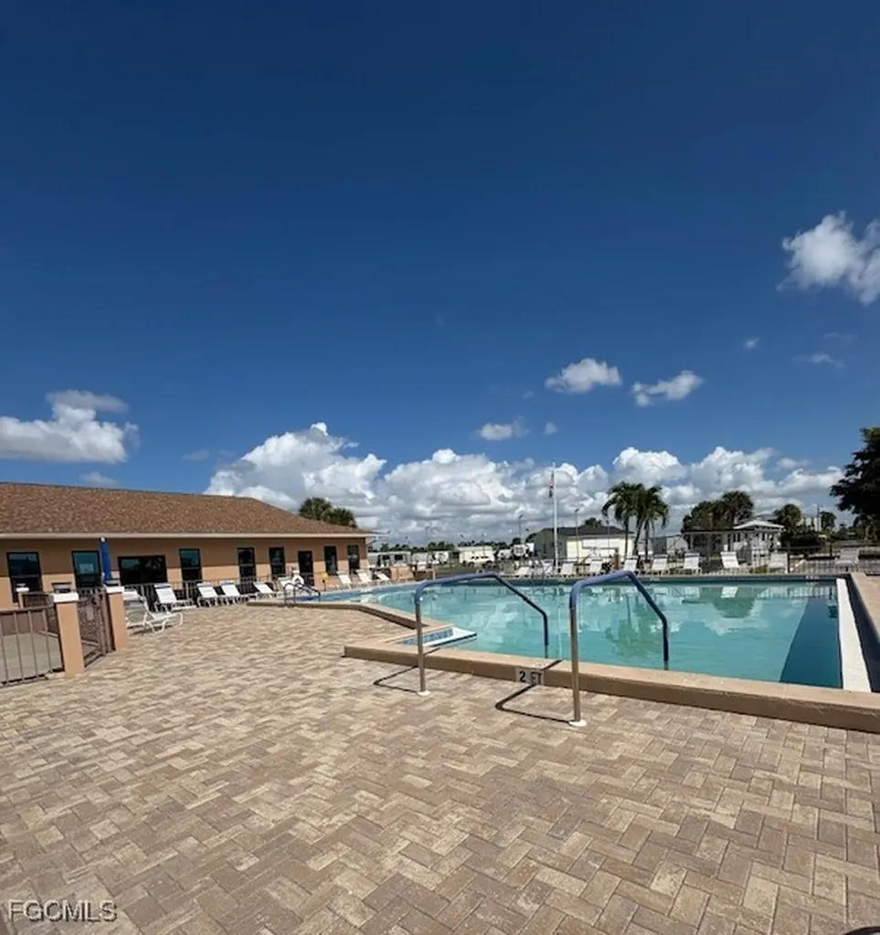 19681 Summerlin E-69 Road Fort Myers FL 33908