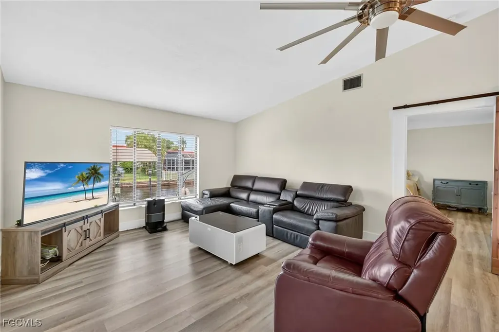 1823 Stevenson Road North Fort Myers FL 33917