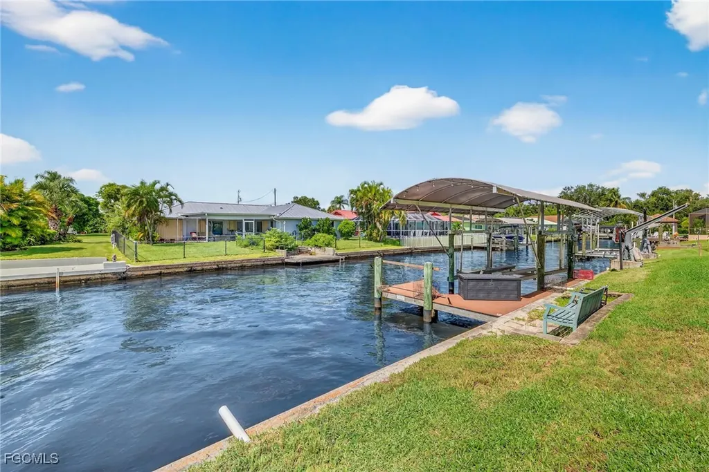 1823 Stevenson Road North Fort Myers FL 33917