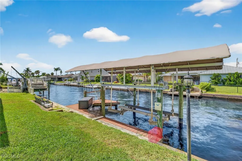1823 Stevenson Road North Fort Myers FL 33917