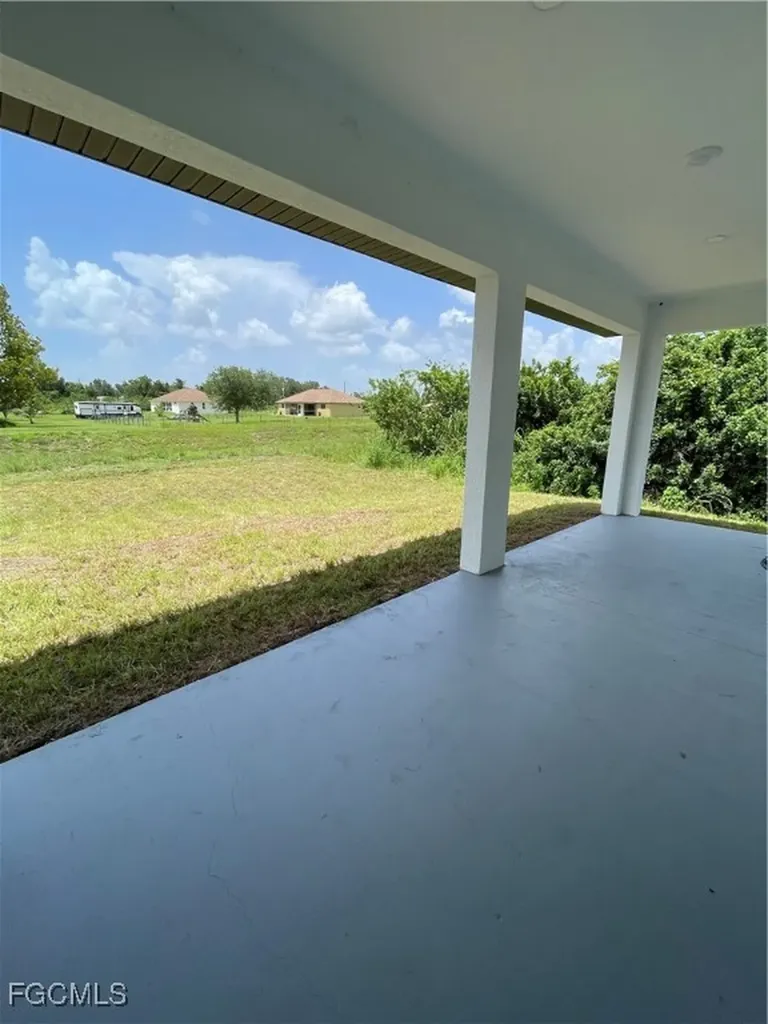 4308 15th Street SW Lehigh Acres FL 33976