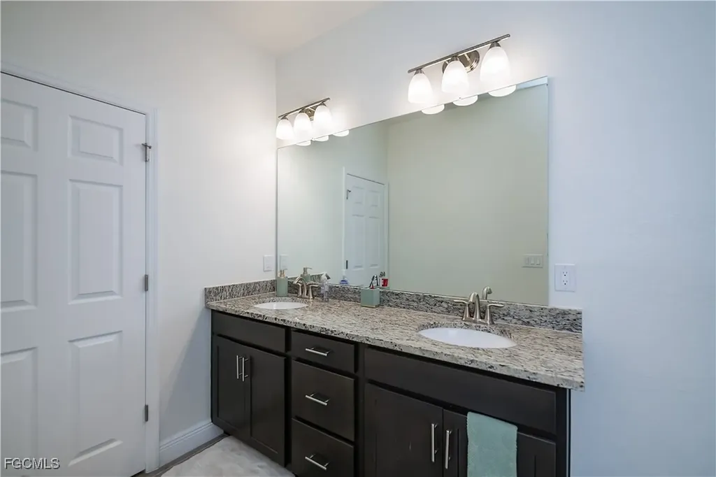 2244 NW 4th Terrace Cape Coral FL 33993