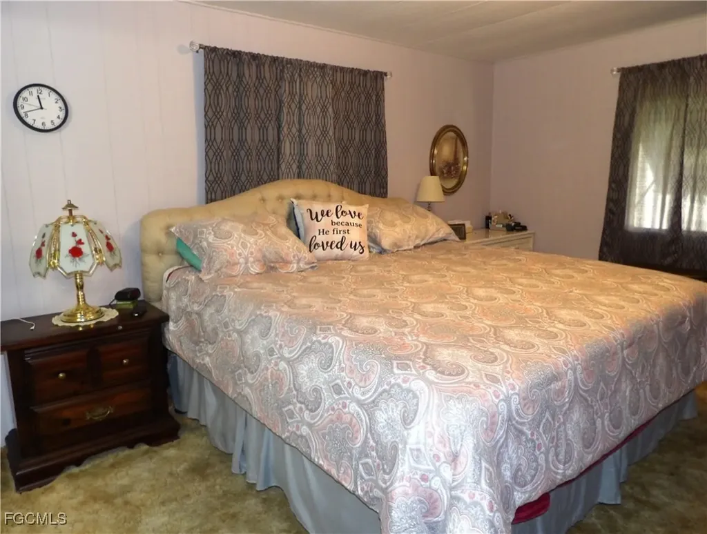 737 Knotty Pine Circle North Fort Myers FL 33917