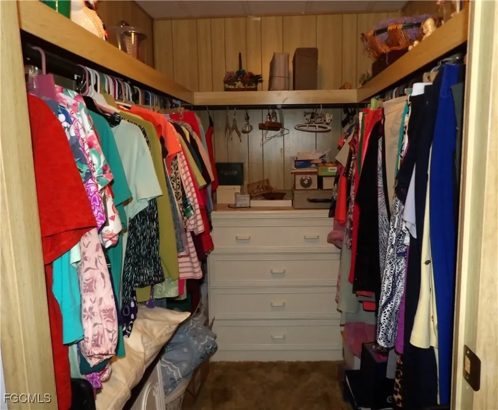 737 Knotty Pine Circle North Fort Myers FL 33917