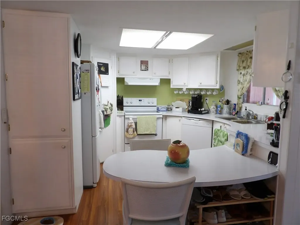 737 Knotty Pine Circle North Fort Myers FL 33917