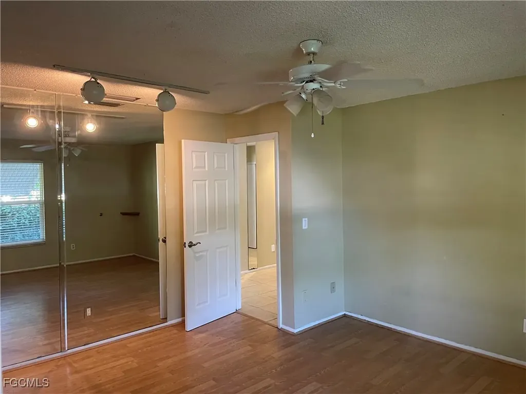 6335 Hofstra Court W Fort Myers FL 33919