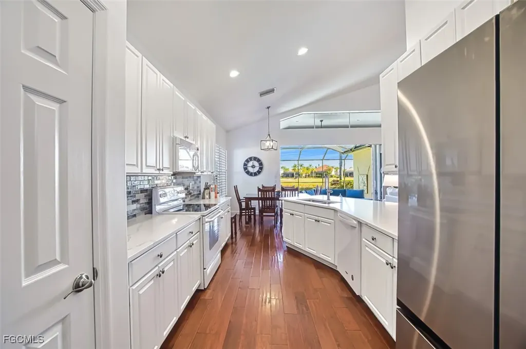 9143 Shadow Glen Way Fort Myers FL 33913