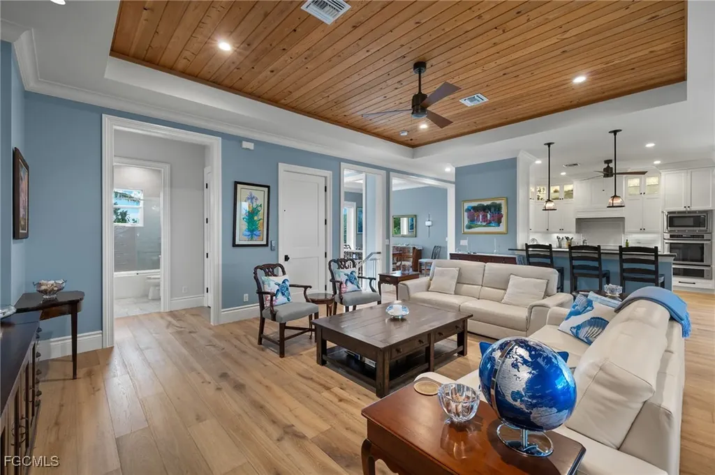 4988 Joewood Drive Sanibel FL 33957