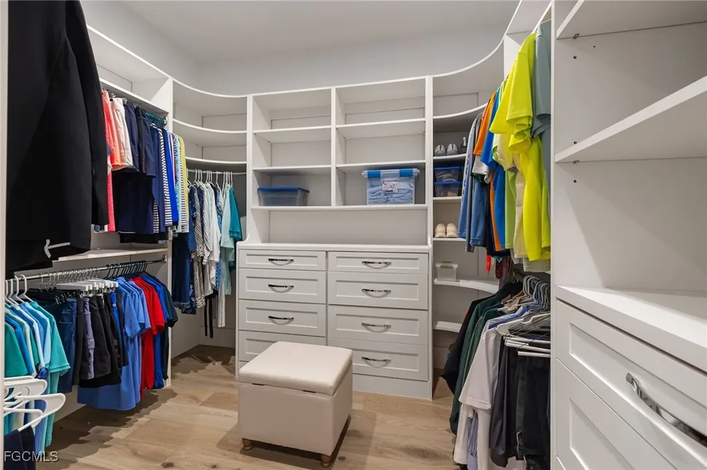 4988 Joewood Drive Sanibel FL 33957