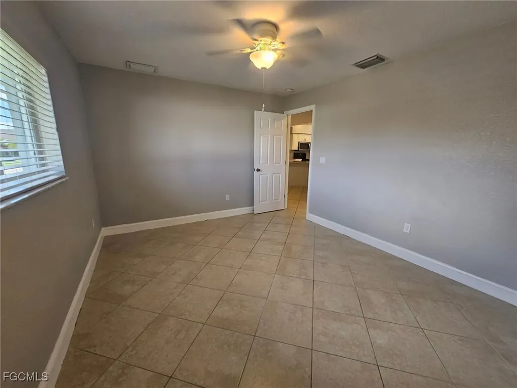 171 SE 21st Terrace Cape Coral FL 33990