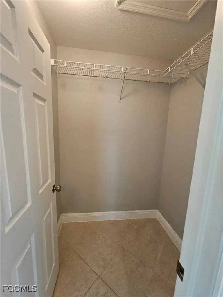 171 SE 21st Terrace Cape Coral FL 33990