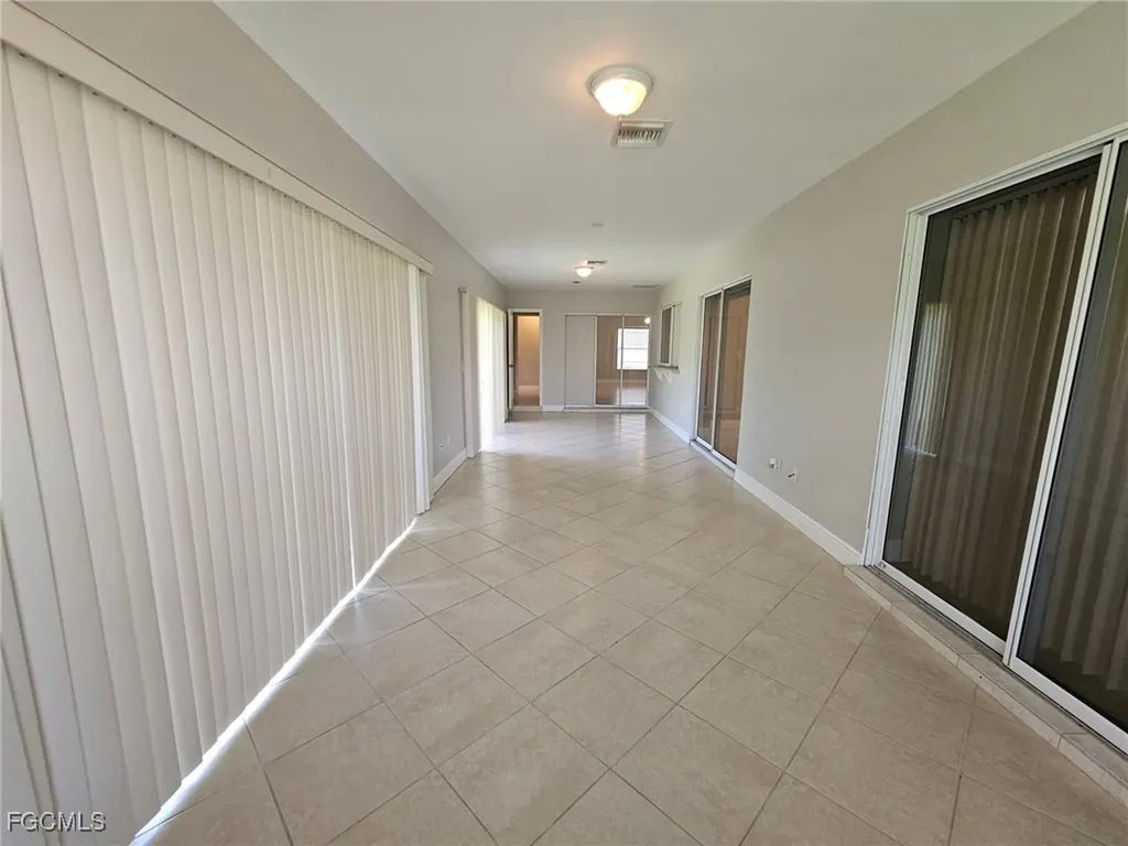 171 SE 21st Terrace Cape Coral FL 33990