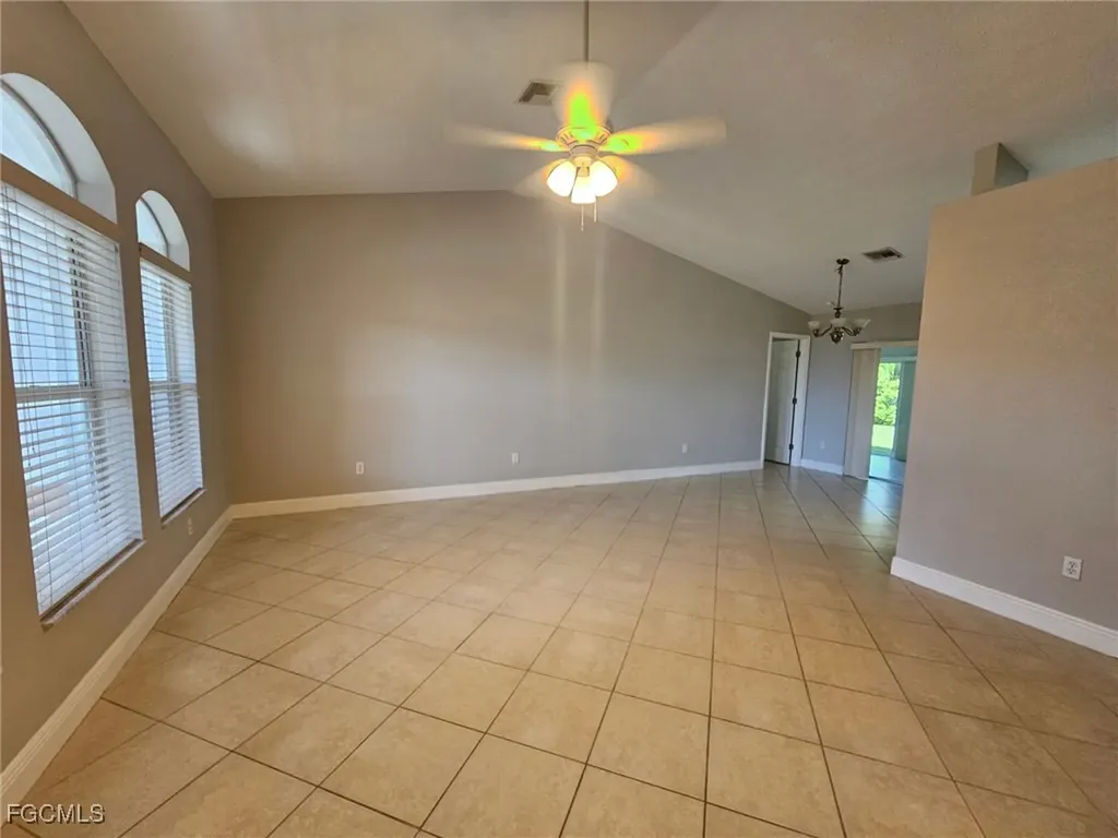 171 SE 21st Terrace Cape Coral FL 33990