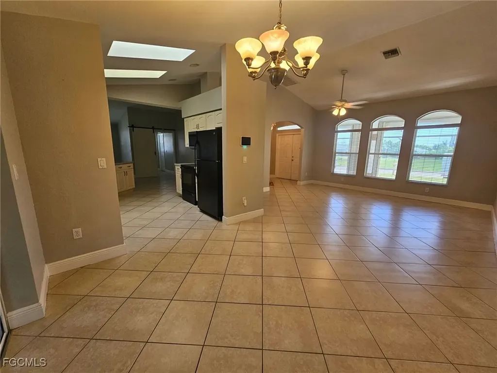 171 SE 21st Terrace Cape Coral FL 33990