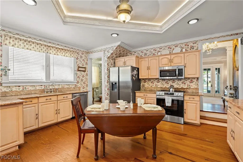 3235 Avocado Drive Fort Myers FL 33901