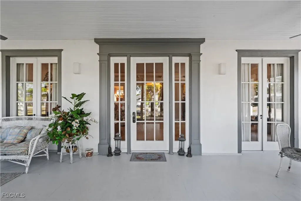 3235 Avocado Drive Fort Myers FL 33901