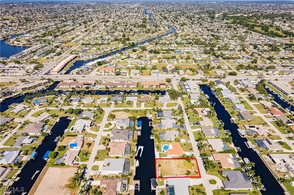 4918 Sorrento Court Cape Coral FL 33904