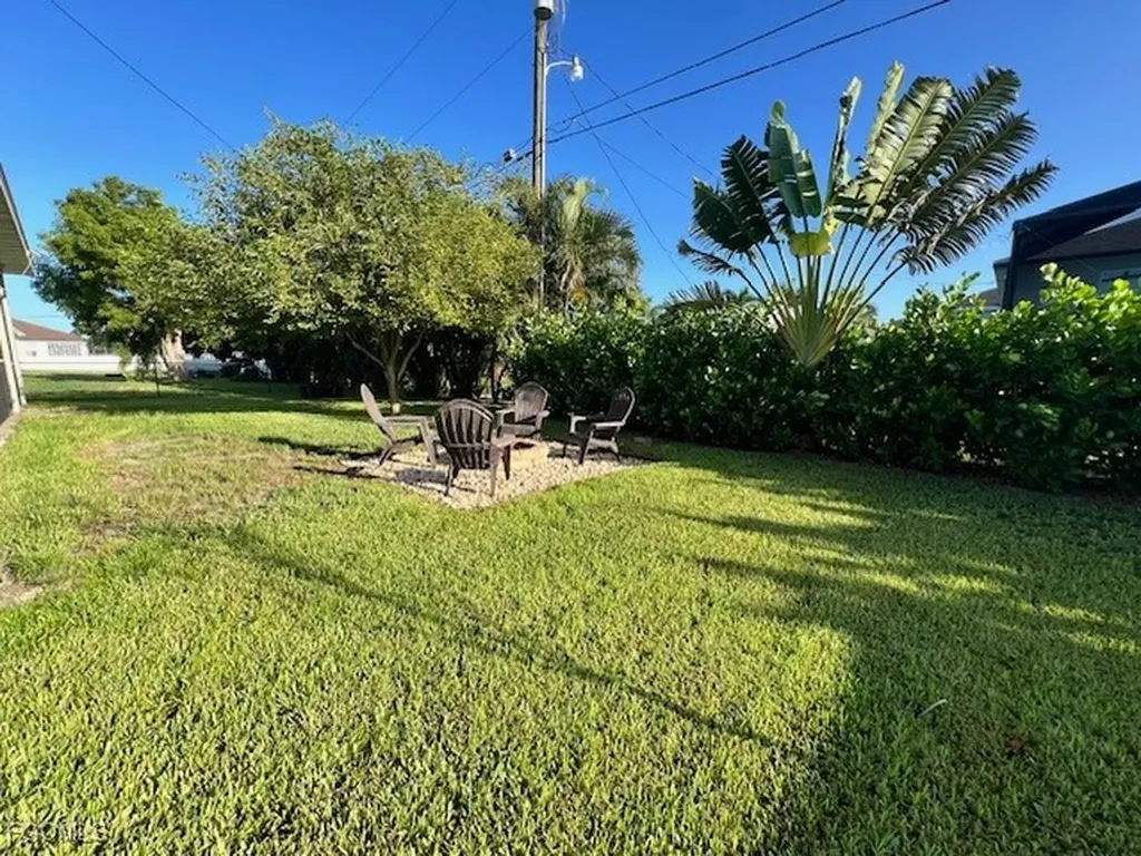1819 SW 39th Terrace Cape Coral FL 33914