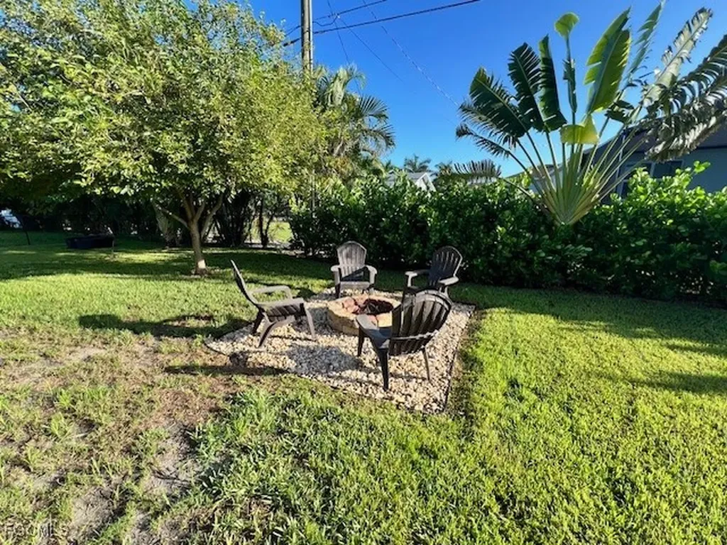 1819 SW 39th Terrace Cape Coral FL 33914