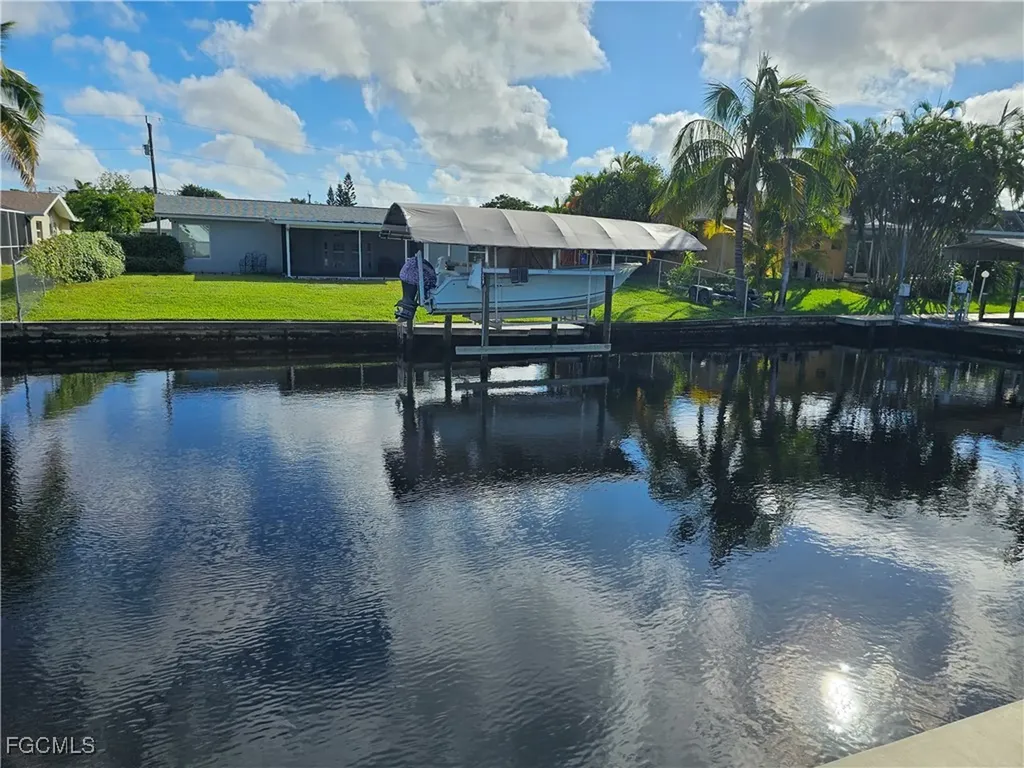 5275 Tiffany Court Cape Coral FL 33904