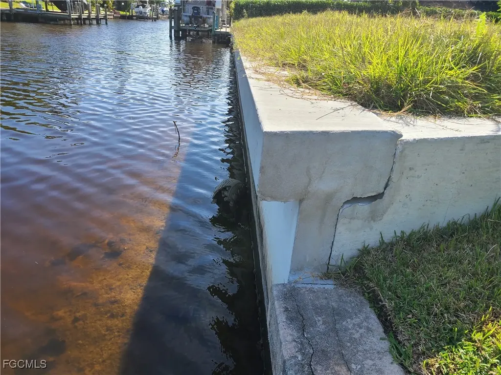 5275 Tiffany Court Cape Coral FL 33904