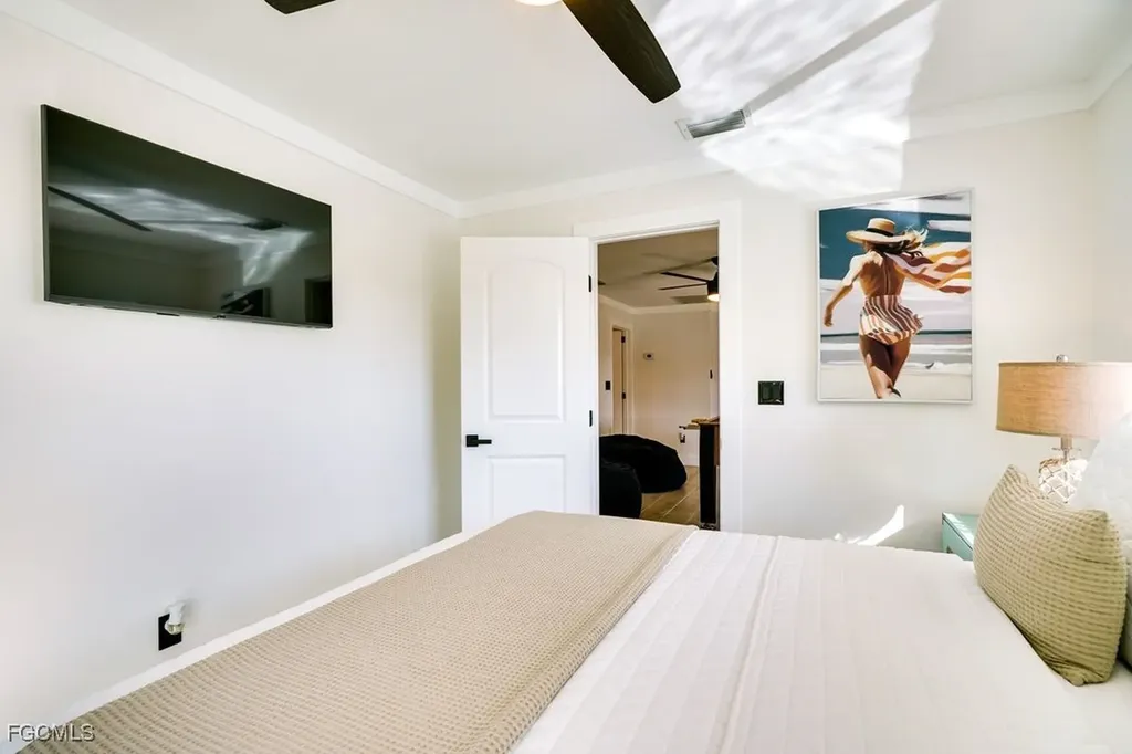 6359 Plumosa Avenue Fort Myers FL 33908