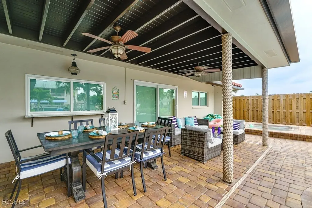 6359 Plumosa Avenue Fort Myers FL 33908