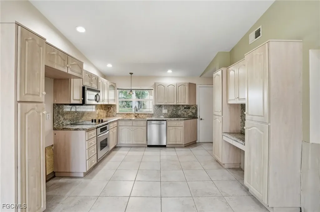 1504 El Dorado Parkway W Cape Coral FL 33914