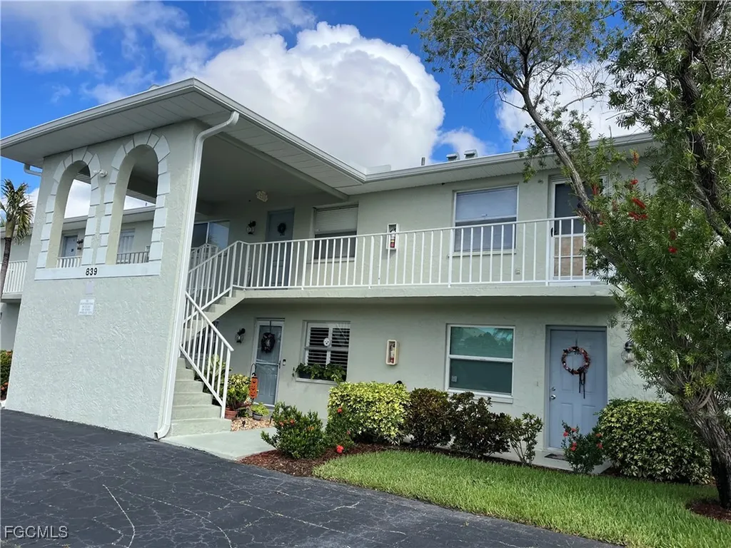 839 SW 48th Terrace Cape Coral FL 33914