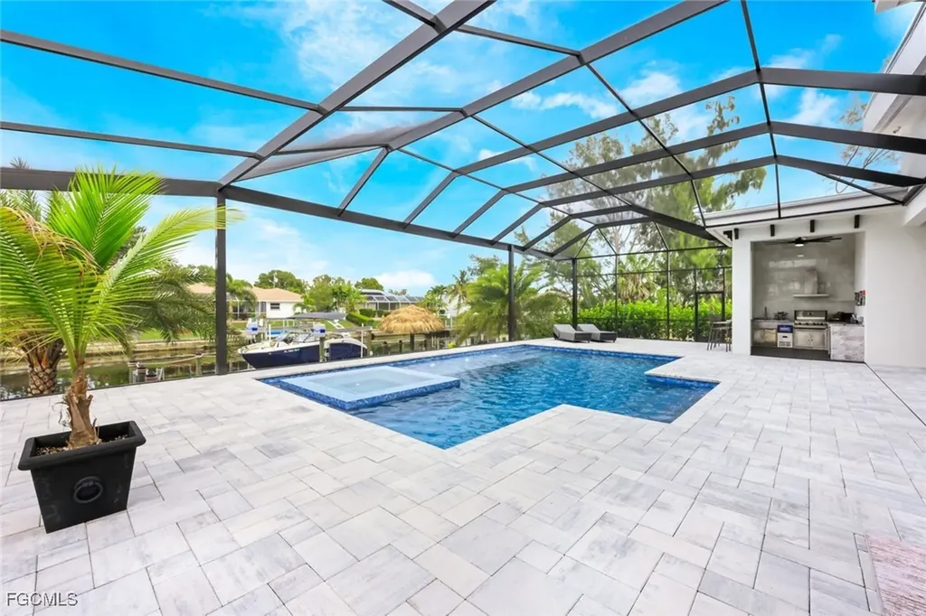 215 SE 28th Terrace Cape Coral FL 33904