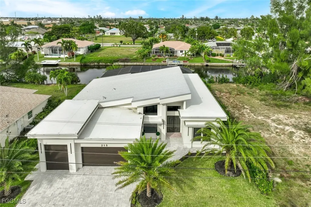 215 SE 28th Terrace Cape Coral FL 33904