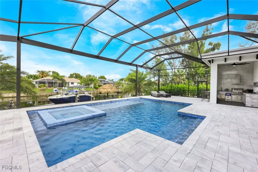 215 SE 28th Terrace Cape Coral FL 33904