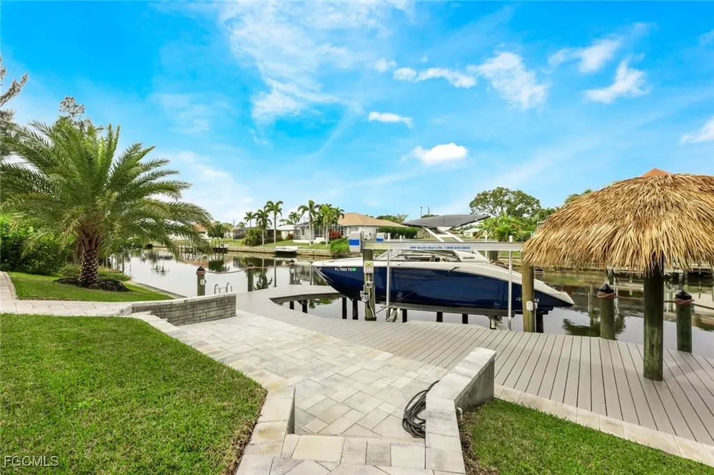 215 SE 28th Terrace Cape Coral FL 33904