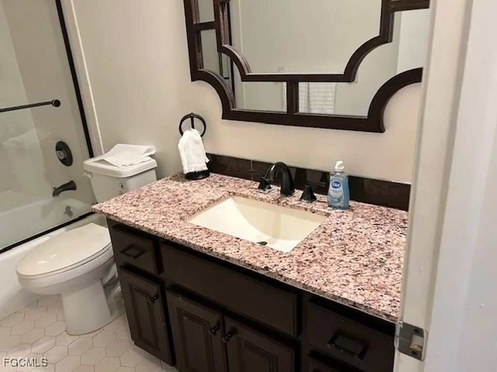 1237 Myerlee Country Club Boulevard Fort Myers FL 33919