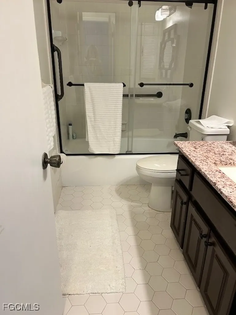 1237 Myerlee Country Club Boulevard Fort Myers FL 33919