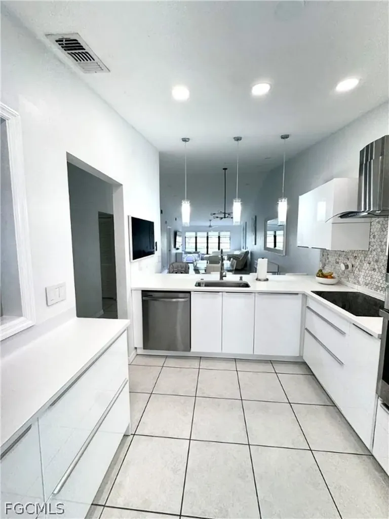 4079 Northlight Drive Naples FL 34112