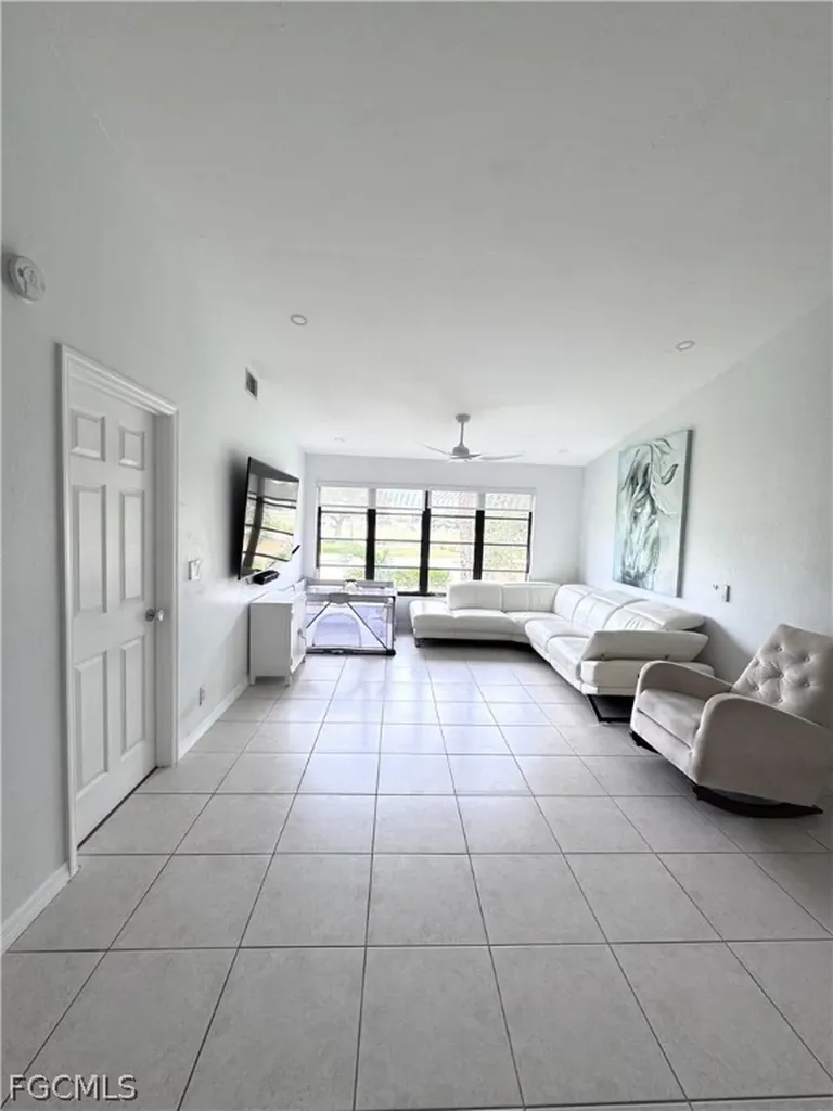 4079 Northlight Drive Naples FL 34112