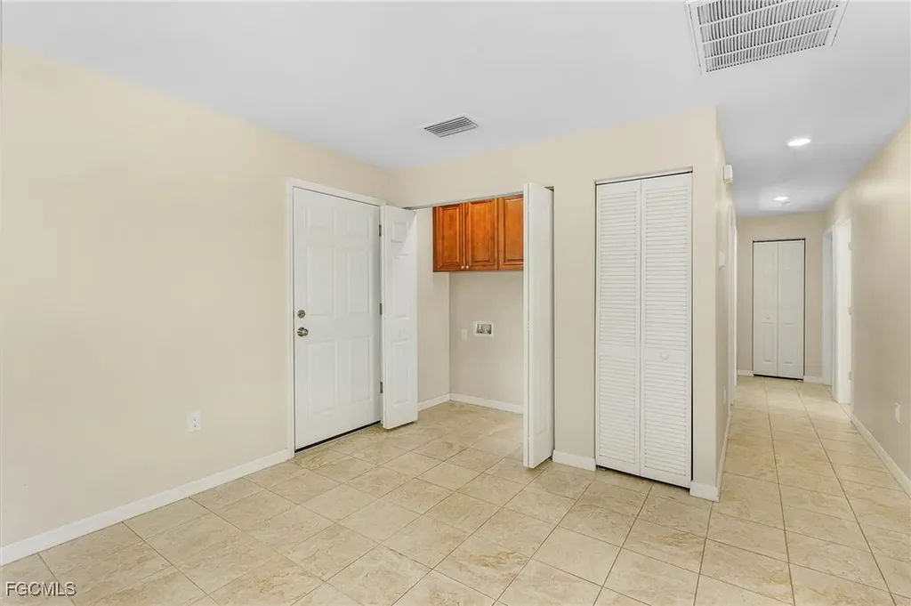 14954 Wise Way Fort Myers FL 33905