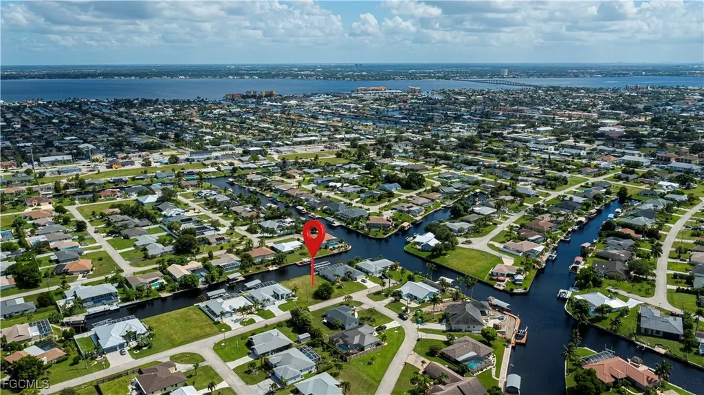 3725 SE 13th Avenue Cape Coral FL 33904
