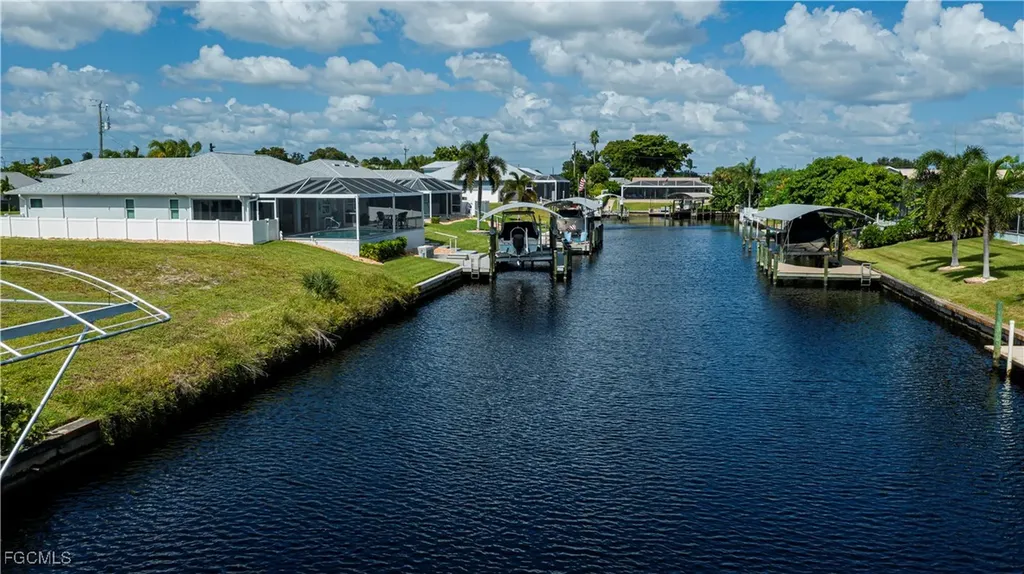 3725 SE 13th Avenue Cape Coral FL 33904