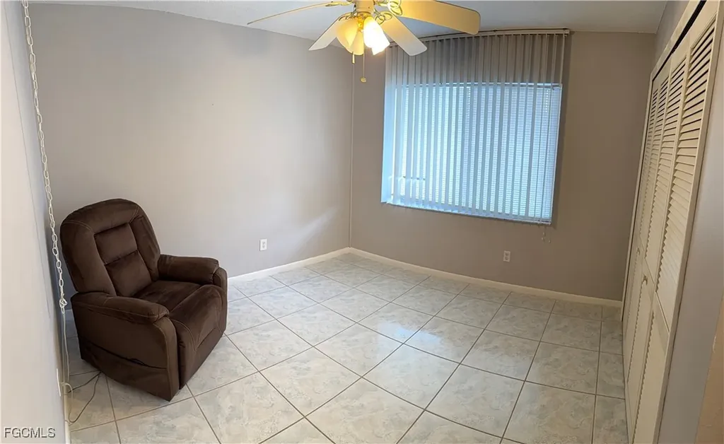 215 SE 15th Place Cape Coral FL 33990