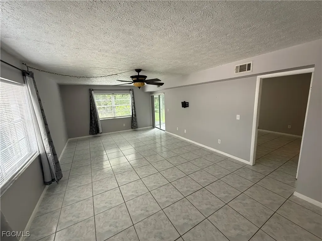 215 SE 15th Place Cape Coral FL 33990