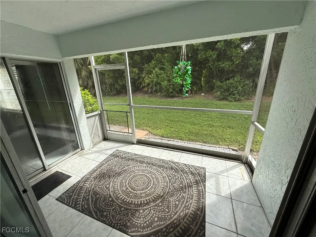 215 SE 15th Place Cape Coral FL 33990