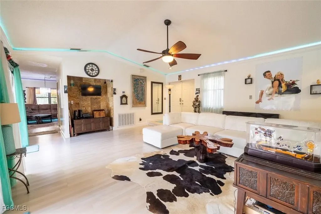 9697 Galley Court Fort Myers FL 33919