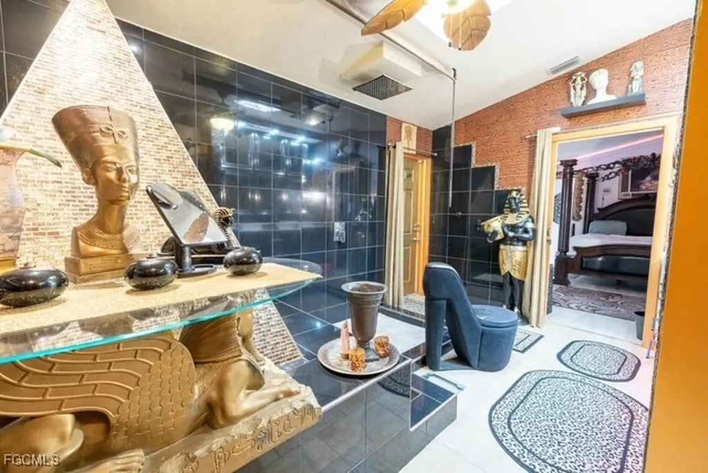 9697 Galley Court Fort Myers FL 33919