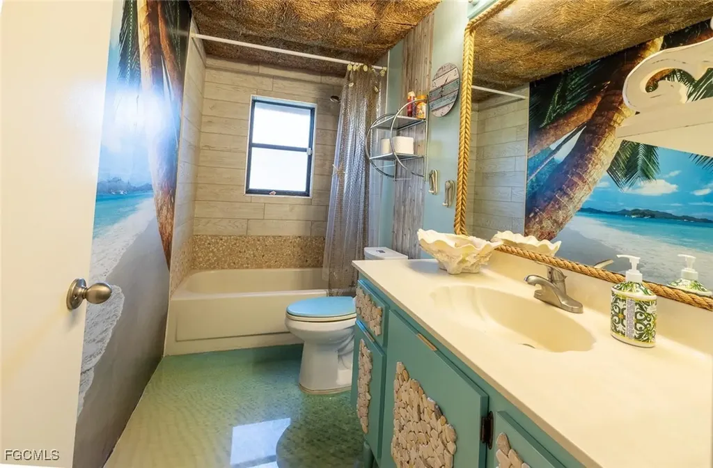 9697 Galley Court Fort Myers FL 33919